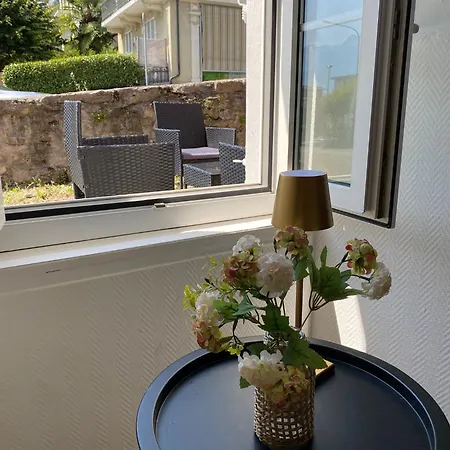 Au Coeur De La Riviera * 蒙特勒